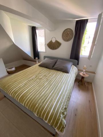 Duplex Proche Gare Vue Tour Perret Avec Parking Gratuit Apartman Amiens Kültér fotó